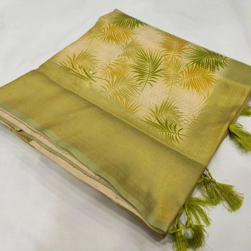 Soft Pattu Silk Saree With Floral Digital Prints